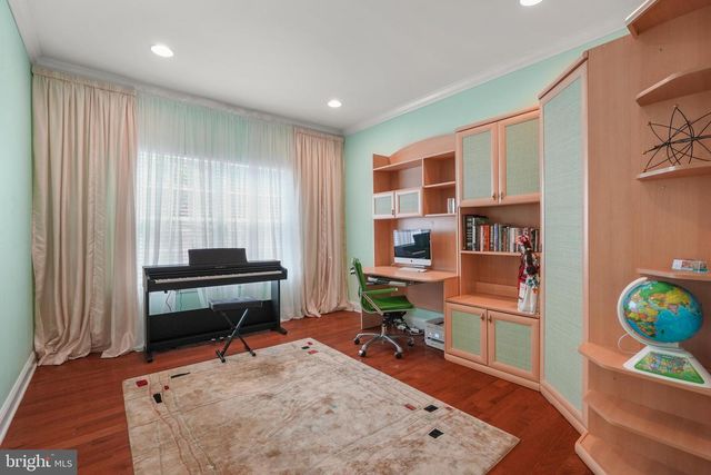 18 BEECHWOOD BLVD, Feasterville Trevose, PA 19053