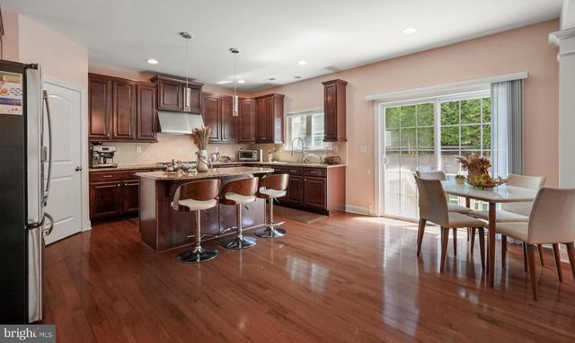 18 BEECHWOOD BLVD, Feasterville Trevose, PA 19053