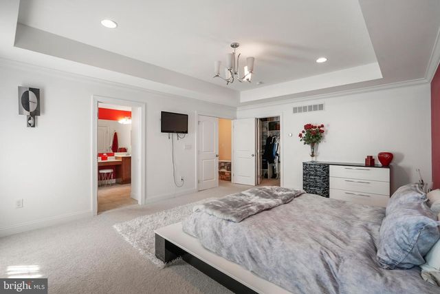 18 BEECHWOOD BLVD, Feasterville Trevose, PA 19053