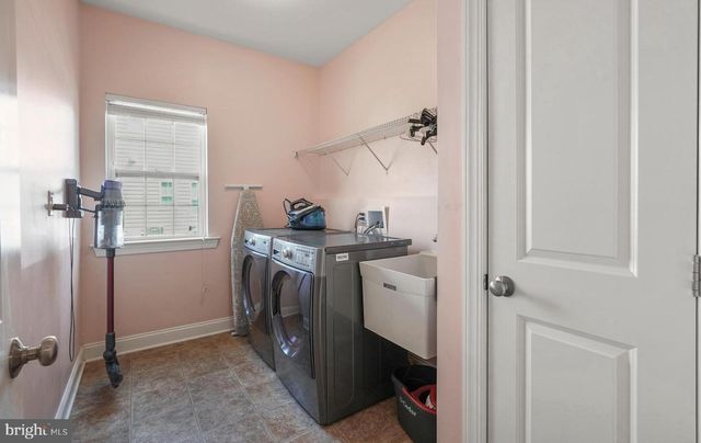 18 BEECHWOOD BLVD, Feasterville Trevose, PA 19053