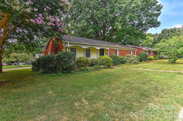 420 Seneca Place, Charlotte, NC 28210