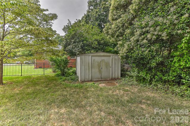 420 Seneca Place, Charlotte, NC 28210