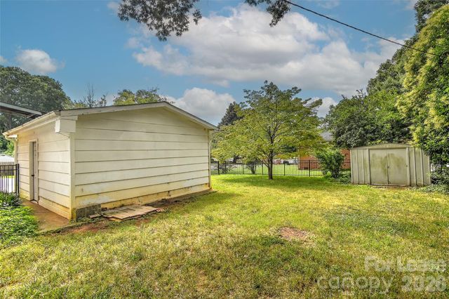 420 Seneca Place, Charlotte, NC 28210