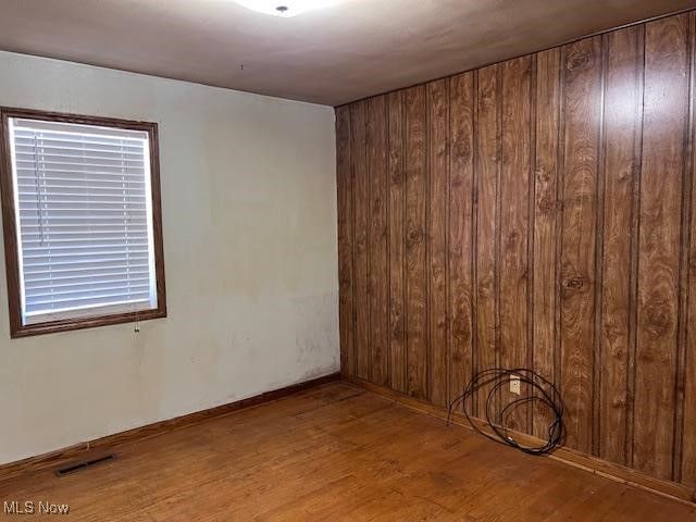 135 DuPont Circle, Washington, WV 26181