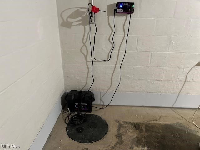 135 DuPont Circle, Washington, WV 26181