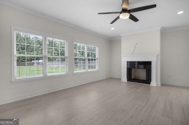 180 Kerry Drive, Richmond Hill, GA 31324