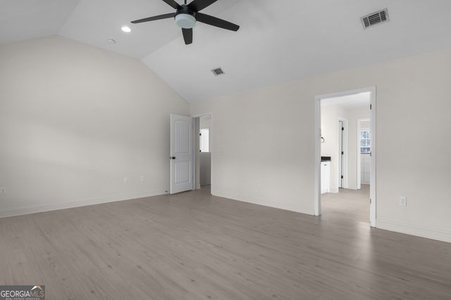 180 Kerry Drive, Richmond Hill, GA 31324