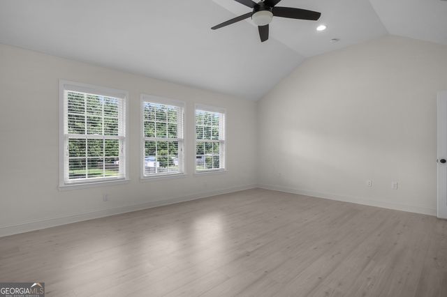 180 Kerry Drive, Richmond Hill, GA 31324