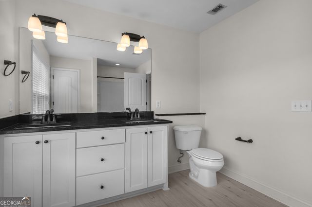 180 Kerry Drive, Richmond Hill, GA 31324