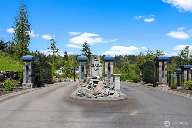 14308 Olalla Crest Lane SE, Olalla, WA 98359
