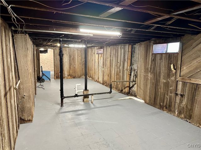 1020 Tilden Avenue, Utica, NY 13501