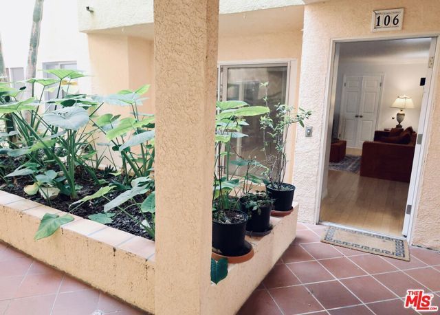 914 Lincoln Boulevard 106, Santa Monica, CA 90403