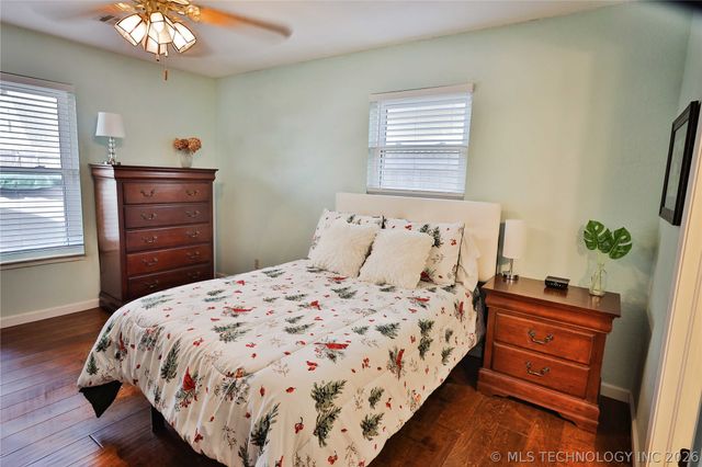 1071 E 138th Street, Glenpool, OK 74033