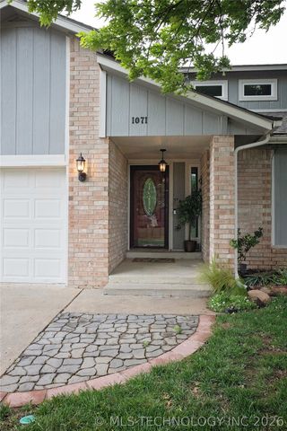 1071 E 138th Street, Glenpool, OK 74033