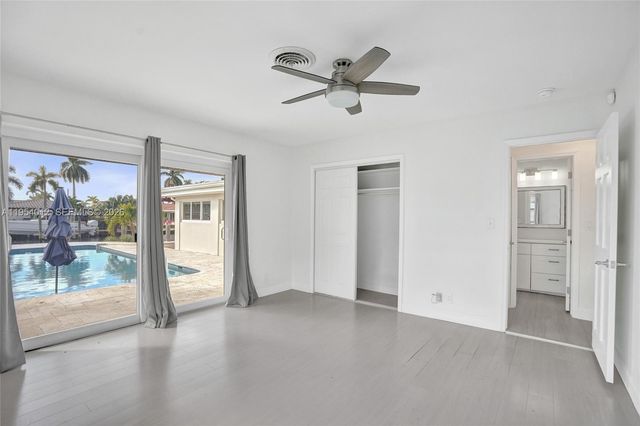 2724 NE 10th St, Pompano Beach, FL 33062