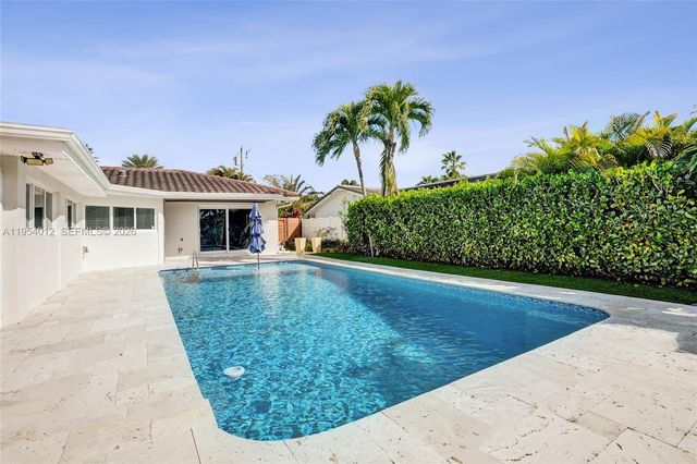 2724 NE 10th St, Pompano Beach, FL 33062