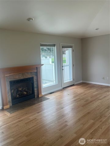 880 N Minstrel Road, Sequim, WA 98382