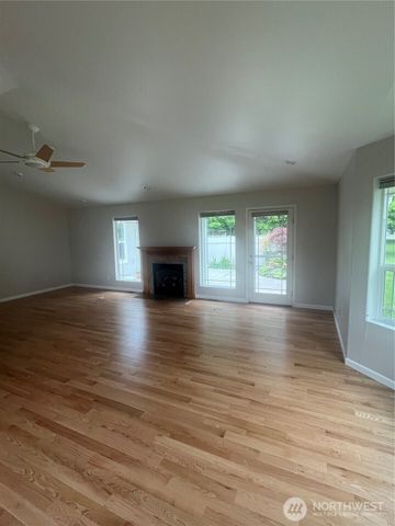880 N Minstrel Road, Sequim, WA 98382