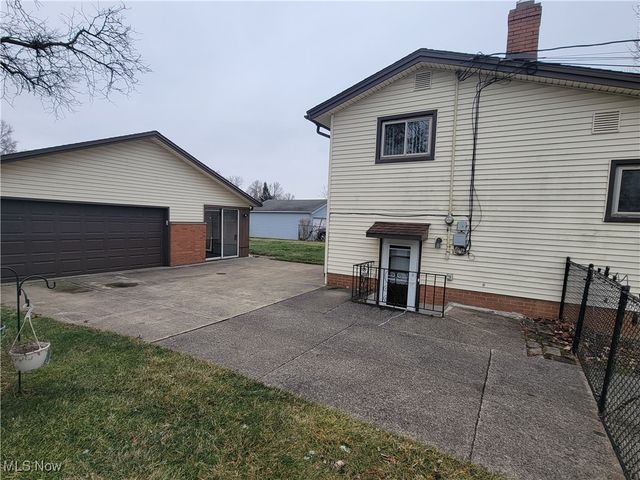 6213 Siegler Drive, Brook Park, OH 44142