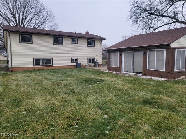 6213 Siegler Drive, Brook Park, OH 44142