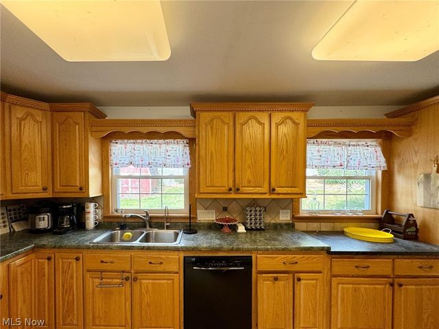 101 BRYDEN Road, Steubenville, OH 43953