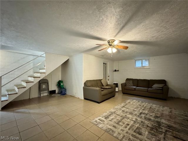 101 BRYDEN Road, Steubenville, OH 43953