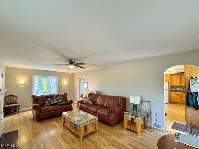 101 BRYDEN Road, Steubenville, OH 43953