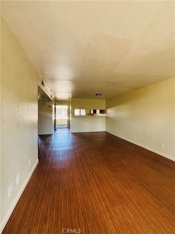 14610 Delano 215, Van Nuys, CA 91411