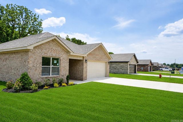 5402 Lotus St., Jonesboro, AR 72404