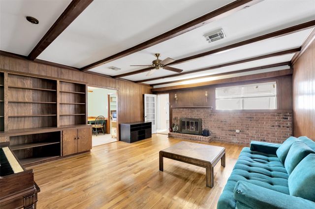 12466 Kimberley Lane, Houston, TX 77024