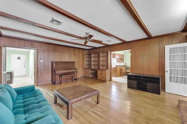 12466 Kimberley Lane, Houston, TX 77024