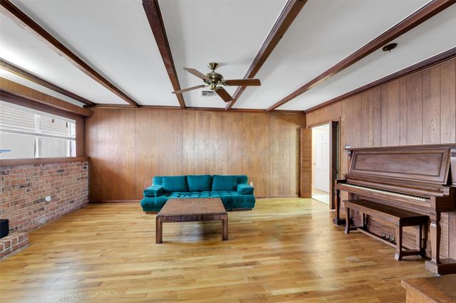 12466 Kimberley Lane, Houston, TX 77024