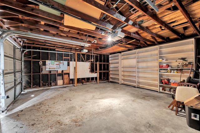 12466 Kimberley Lane, Houston, TX 77024