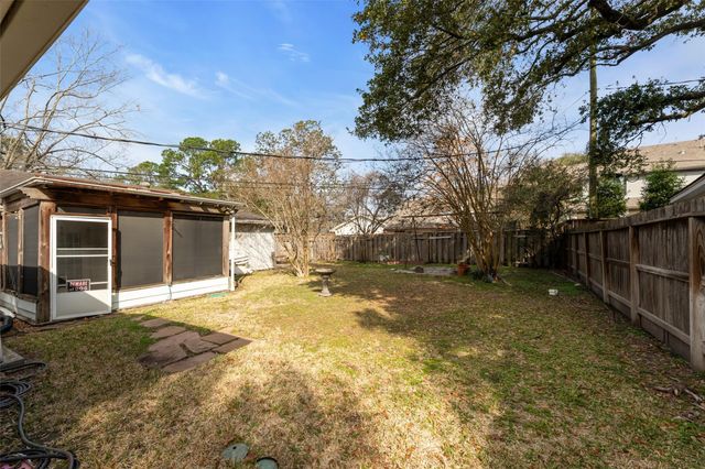 12466 Kimberley Lane, Houston, TX 77024