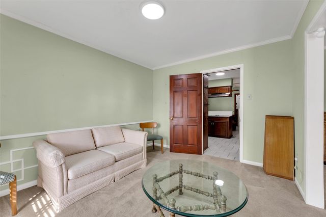 12466 Kimberley Lane, Houston, TX 77024