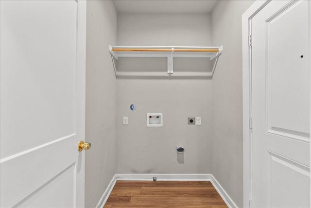 101 Grove Street, La Porte, TX 77571