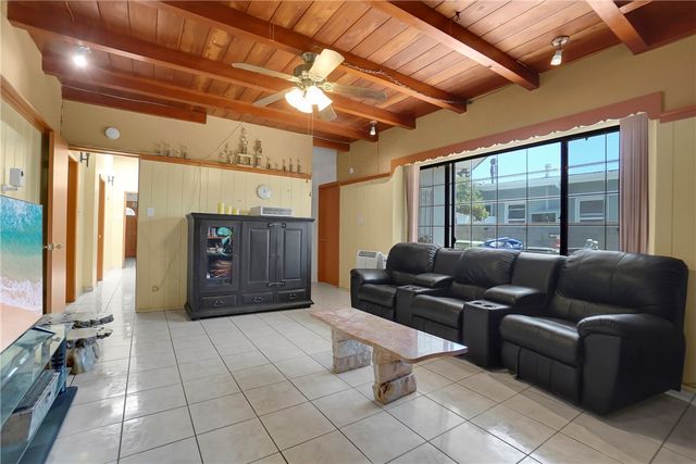 806 W 132nd, Gardena, CA 90247