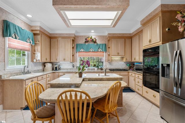 402 Nanaloo A Avenue, Waterloo, SC 29384