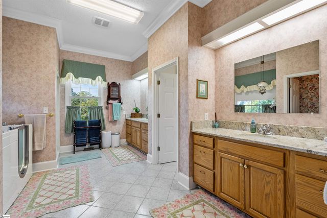 402 Nanaloo A Avenue, Waterloo, SC 29384