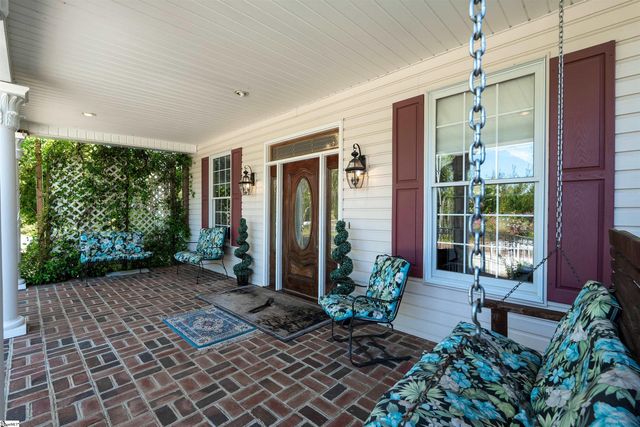 402 Nanaloo A Avenue, Waterloo, SC 29384