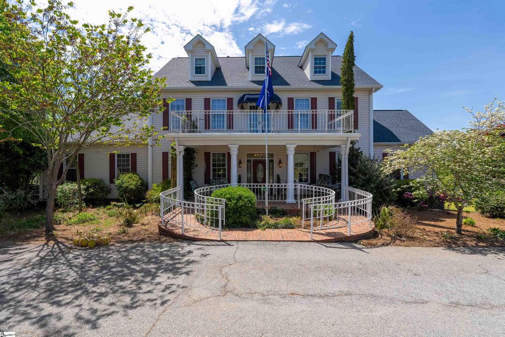 402 Nanaloo A Avenue, Waterloo, SC 29384