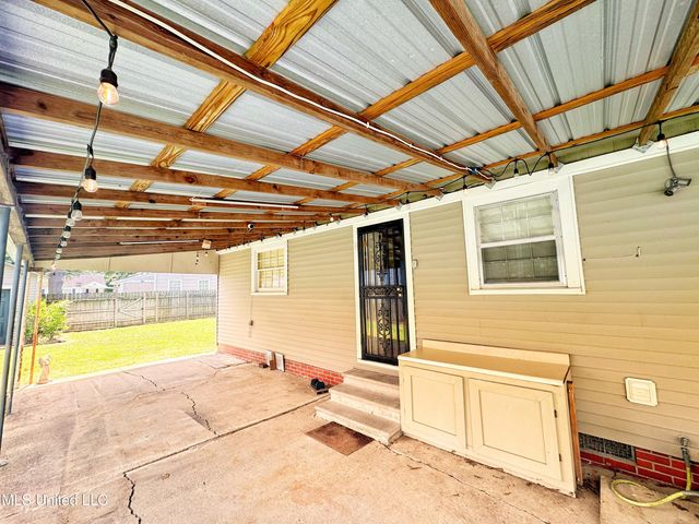 1312 King Street, Clarksdale, MS 38614