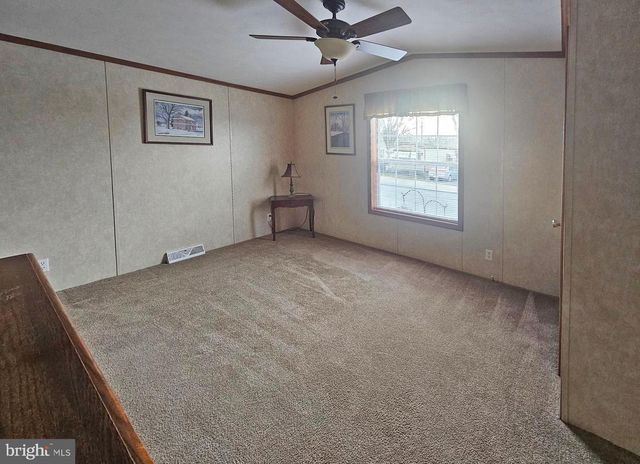 927 EMERALD ST, Ephrata, PA 17522