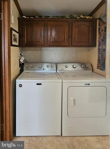 927 EMERALD ST, Ephrata, PA 17522