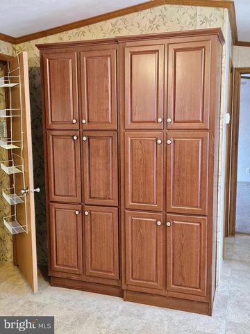 927 EMERALD ST, Ephrata, PA 17522