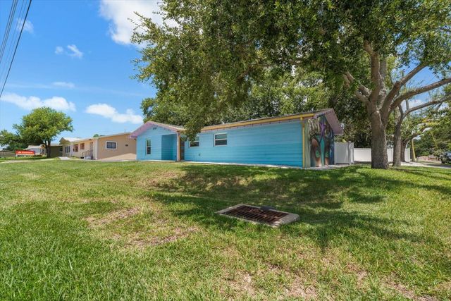 2050 W BAY DRIVE, Largo, FL 33770