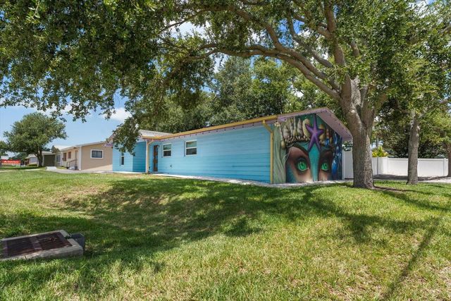 2050 W BAY DRIVE, Largo, FL 33770