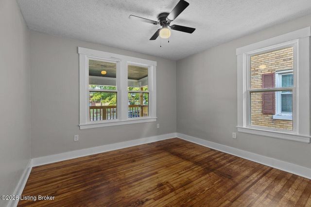 333 Glendora Ave, Louisville, KY 40212