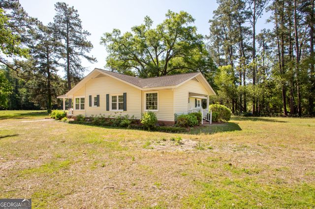 110 Briarwood Road, Waycross, GA 31501