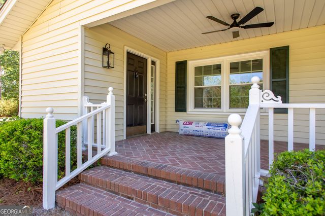 110 Briarwood Road, Waycross, GA 31501